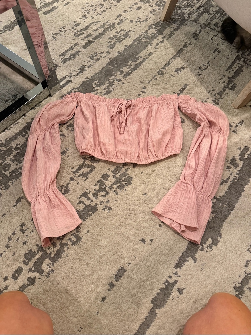 Women’s Off-Shoulder Pink Long Sleeve Crop Top